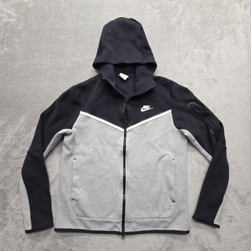 Nike Tech Fleece Hoodie Mens M Black Gray Full Zip CU4489-016
